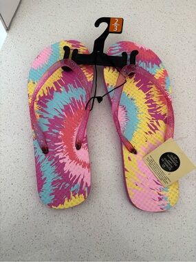 Rainbow Coloured Flip Flop Sandals Kids size 2/3